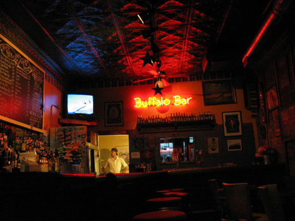 Buffalo Bar , Chicago