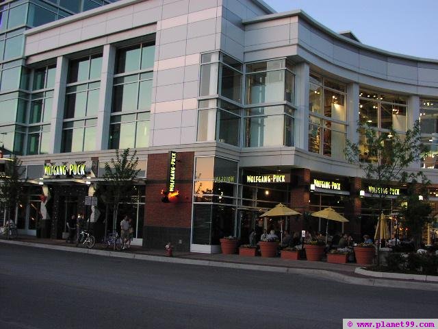 Wolfgang Puck Cafe , Evanston