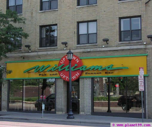 William's Uptown Pub and Peanut Bar , Minneapolis