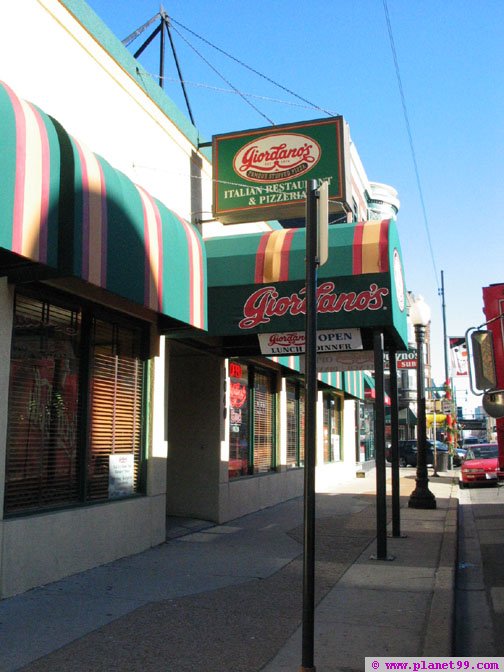 Giordano's Pizzeria , Chicago