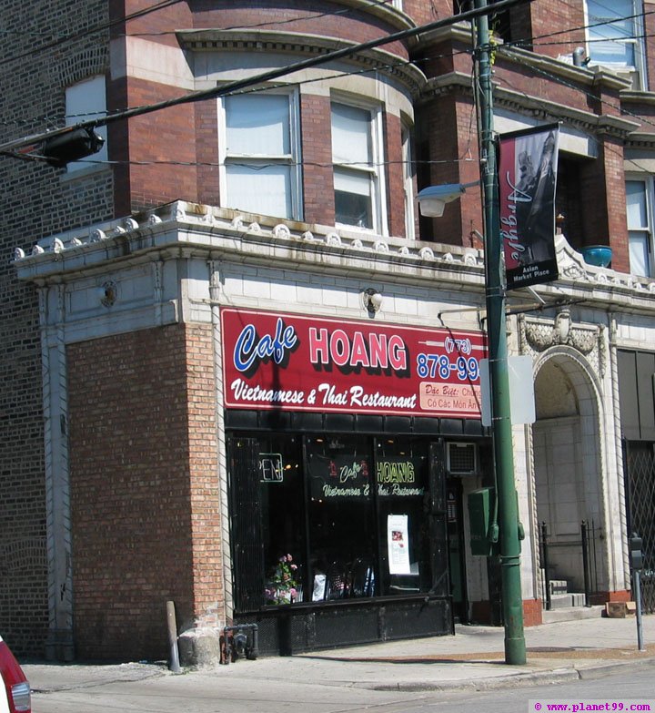 Cafe Hoang , Chicago
