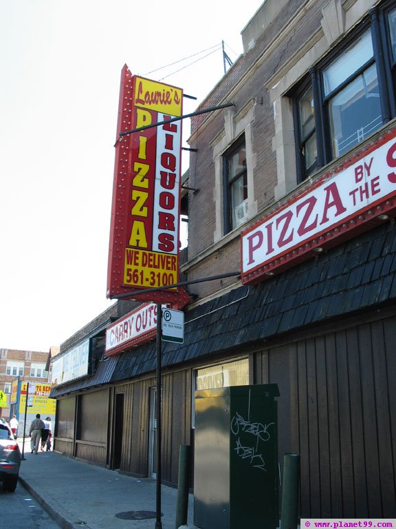 Laurie's Pizza , Chicago