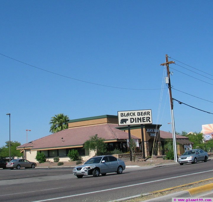 Phoenix : Black Bear Diner with photo! via Planet99