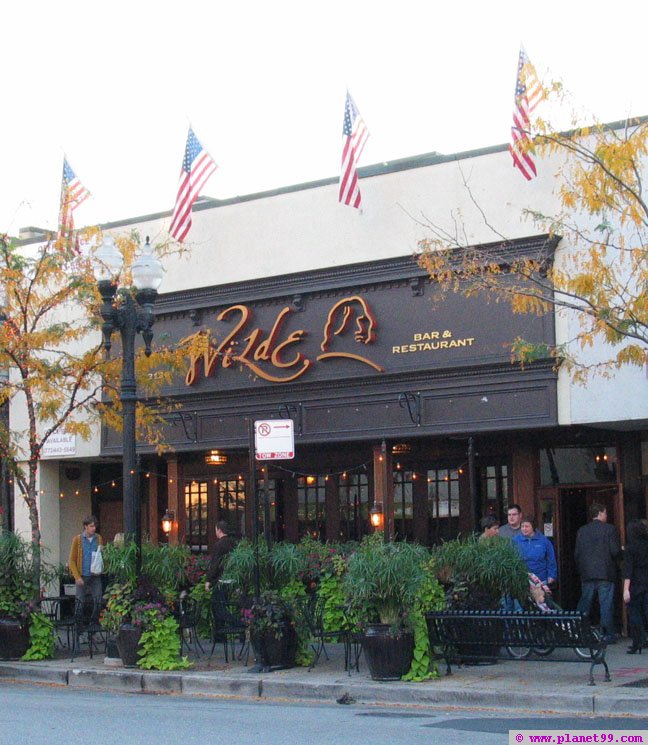 Wilde Bar and Restaurant , Chicago