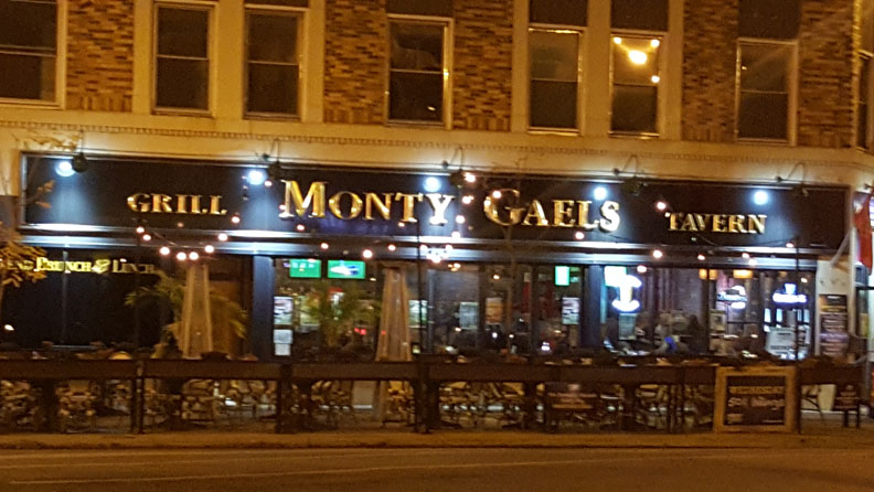 Monty Gaels Tavern , Chicago