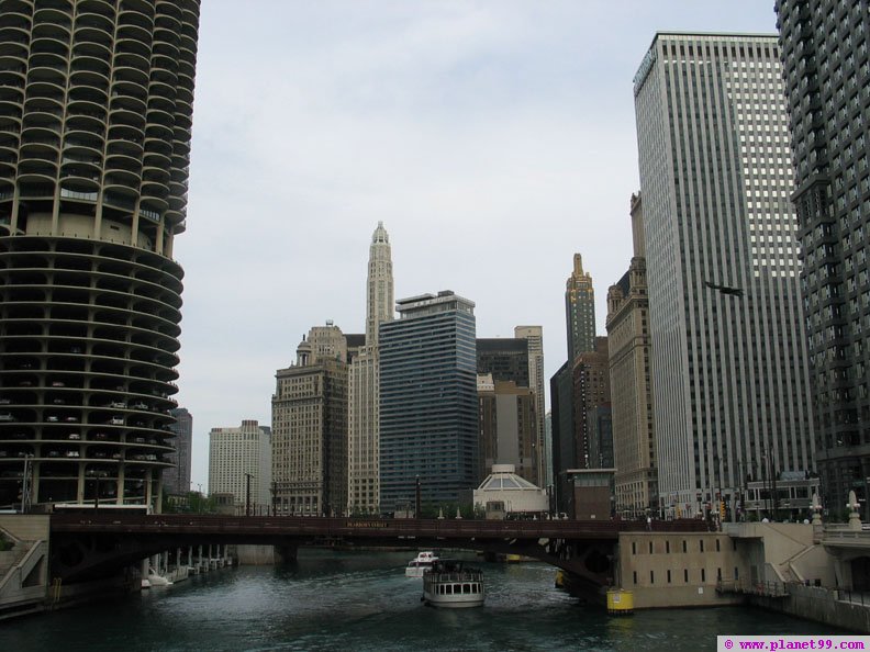 Chicago Visitor Info Center , Chicago