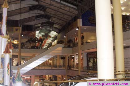 Grand Avenue Mall , Milwaukee