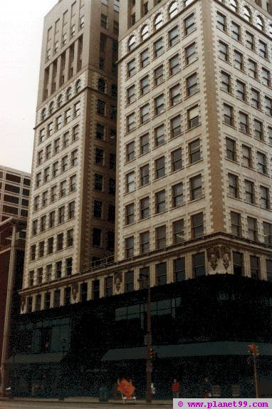 Wells Building , Milwaukee