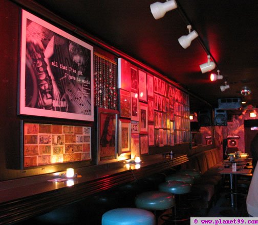 Underground Wonder Bar , Chicago